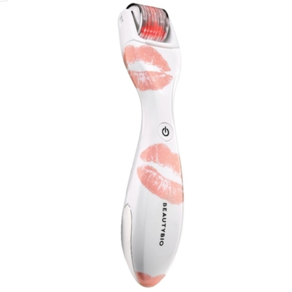 GloPRO® MicroneedlingMistletoe Edition